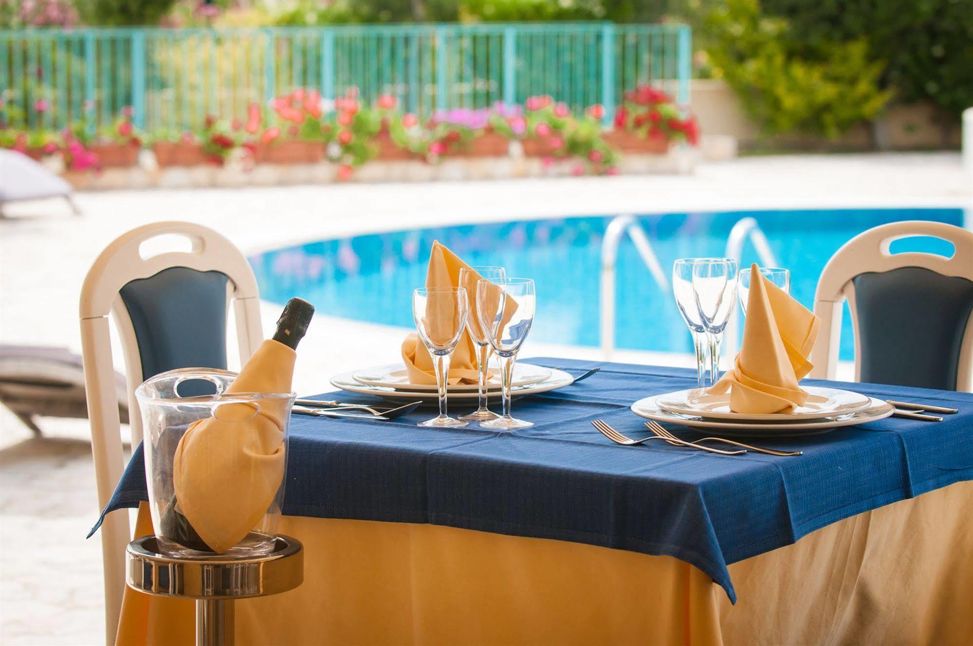Hotel Ristorante Il Vascello Costa Rei Zewnętrze zdjęcie