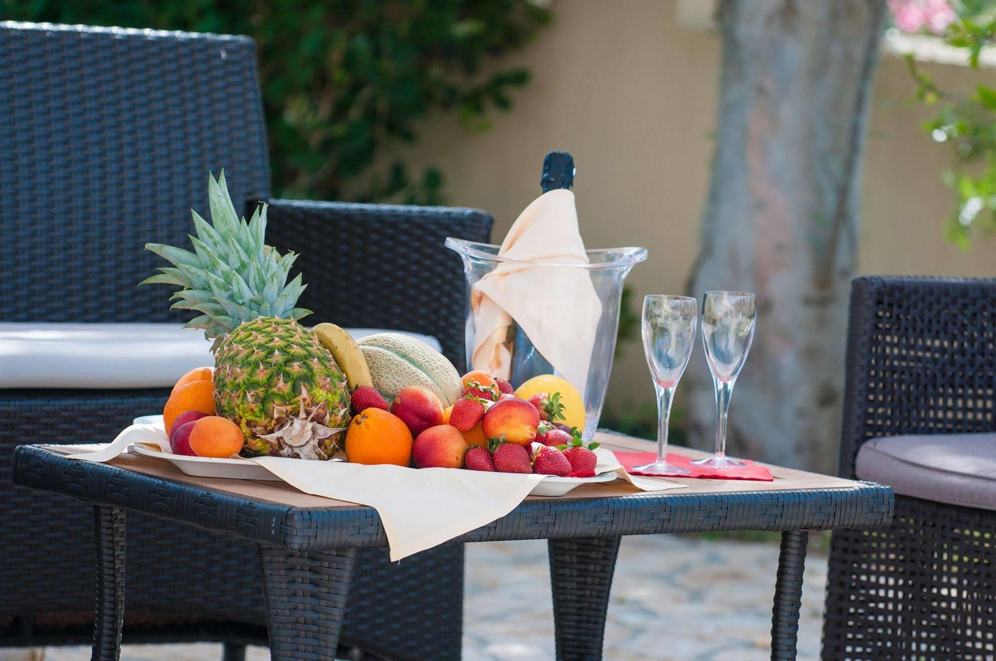 Hotel Ristorante Il Vascello Costa Rei Zewnętrze zdjęcie